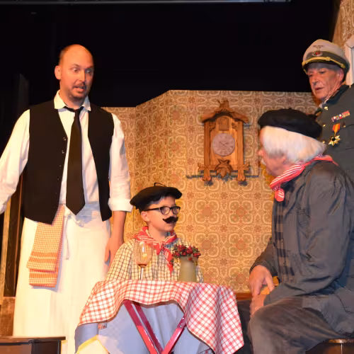 allo-allo-0657_27014114916_o.jpg